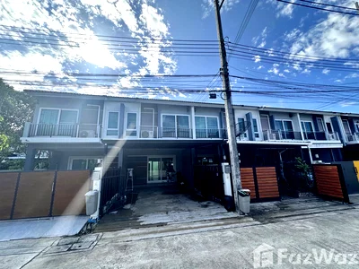 Townhouses for rent Phuket : 2 Bed 2 Bath 1 Office Fully Furnished For Rent 5334586