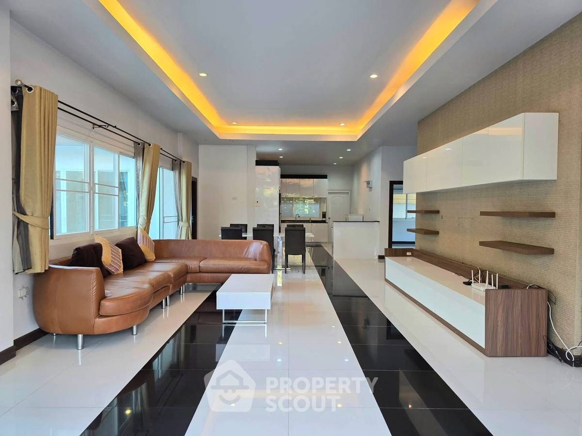 รูป บ้าน 3-ห้องนอน ที่ บ้านเปี่ยมมงคล 3 ใกล้ ห้วยใหญ่ (ID 2830809) - รูปที่ 15/17