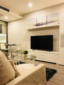 A032848 The room Sathorn-TanonPun
