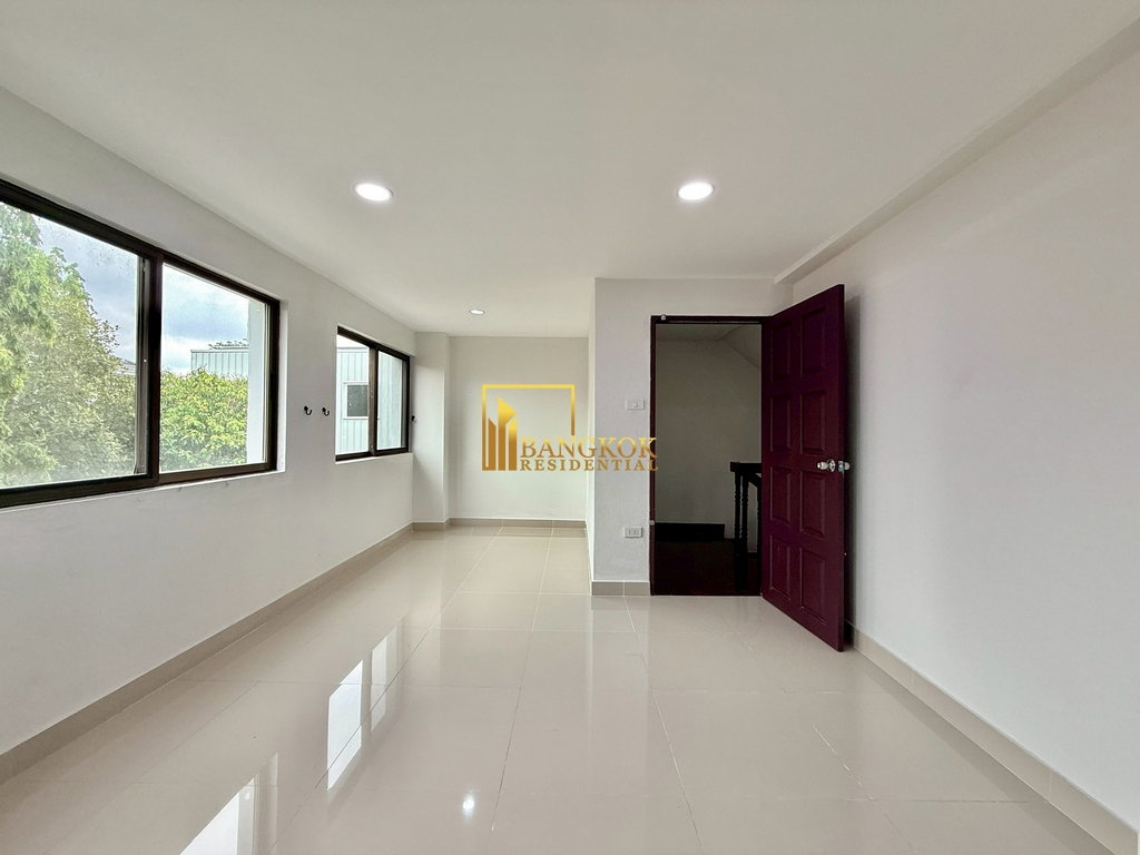 รูป Leo Classic Place | Renovated 3 Bed Townhouse in Thonglor - BR49083TH - รูปที่ 14/40