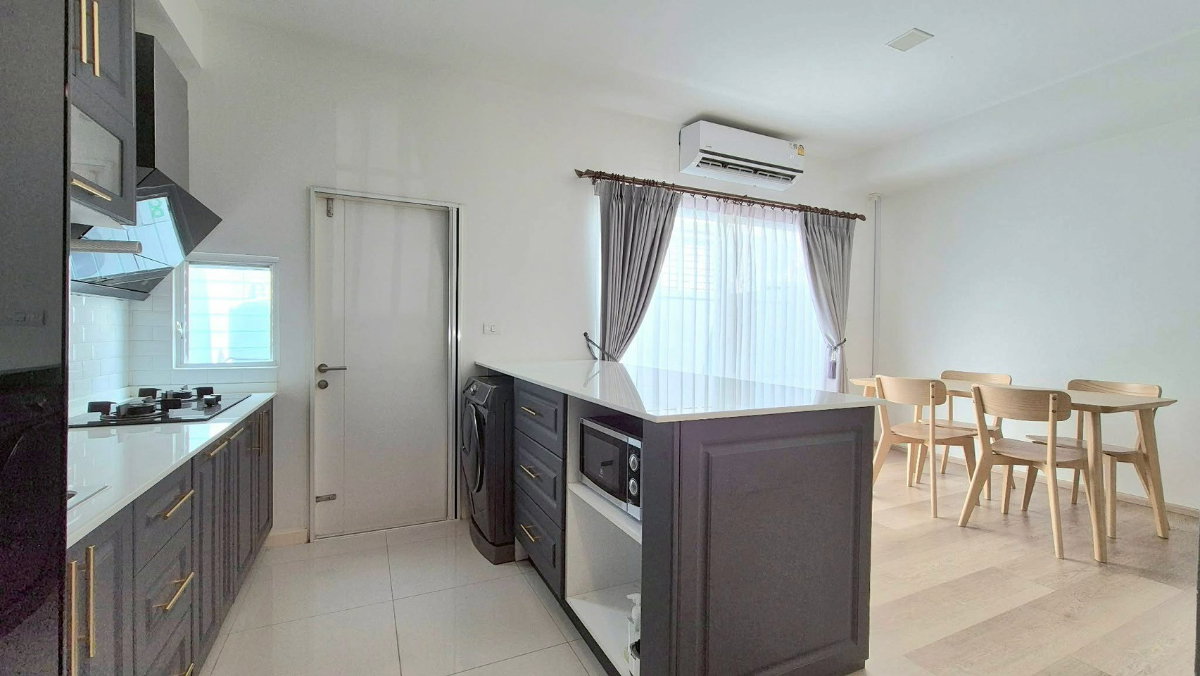 รูป ✨ ทาวน์โฮมทำเลทอง อินดี้ 1 บางนา - รามคำแหง 2 จาก Land & Houses 3 ห้องนอน 3 ห้องน้ำ ตรงข้ามโรงเรียนนานาชาติ พร้อมอยู่ ✨ - รูปที่ 5/20