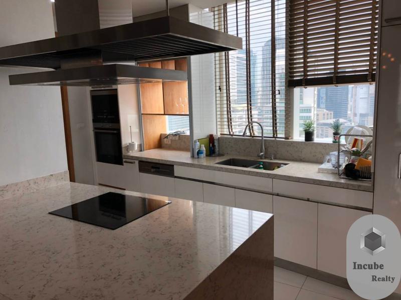 picture A031318 Millennium Residence - 8/8