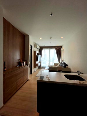 Condos for rent Shrewsbury International School : 🌇Rhythm Sathorn 21 for Rent" BTS Taksin 250 m. " 1b 1b 45 sqm 