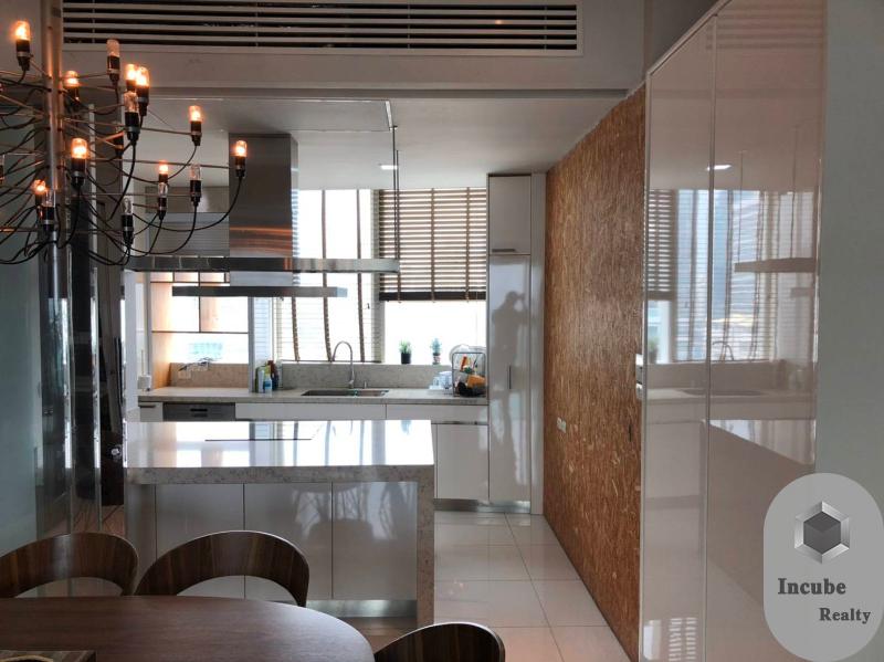 picture A031318 Millennium Residence - 7/8