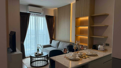 ให้เช่า คอนโด Arise Charoenmueang  (อะไรซ์ เจริญเมือง) ชั้น 19 ขนาด 31 ตรม.  ห้องใหม่ สวยมาก