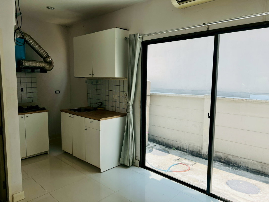 picture RENT Muang Klang Village, Wacharaphon - 30/99