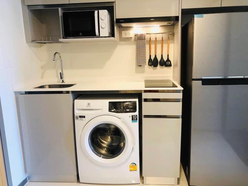 picture A031006 KnightsBridge Space – Rama9 - 3/8