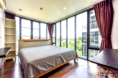 ขายคอนโด : พรอม พหลโยธิน 2 ใกล้ BTS สถานีอารีย์ รีบจองก่อนห้องหลุด!!