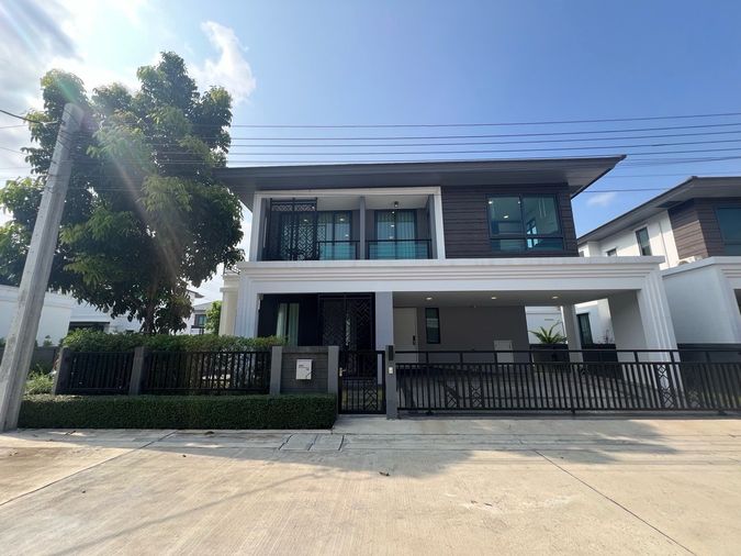 🏠 ให้เช่าบ้าน : Britania Bangna KM.12 (บริทาเนีย บางนา กม.12)   รหัสทรัพย์ | 📌LNP-H983 