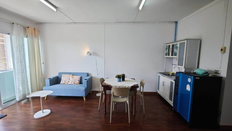 รูป  BIG SPACE. BETTER PRICE. BEST LOCATION. ✨ Large 2BR Flat Corner Unit in Phuket Town (62sqm) - รูปที่ 8/10