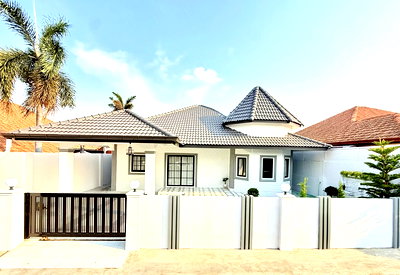 บ้านเดี่ยว ชลบุรี : Detached House for Sale North Pattaya Near Sukhumvit