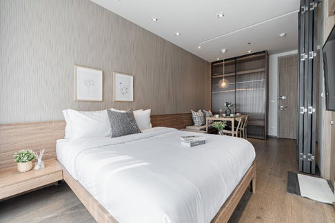 A031699 Park Origin Phrom Phong