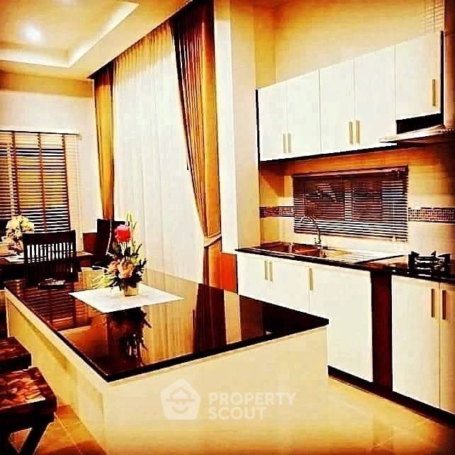 รูป วิลล่า 3-ห้องนอน ที่ ดี เพลส ใกล้ เมืองพัทยา (ID 2830772) - รูปที่ 12/14