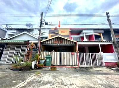 Townhouses for sale วิทยาลัยการปกครอง : TOWN HOUSE 16.7 Sq.w. Thanyaburi Pathumthani for 1.3M