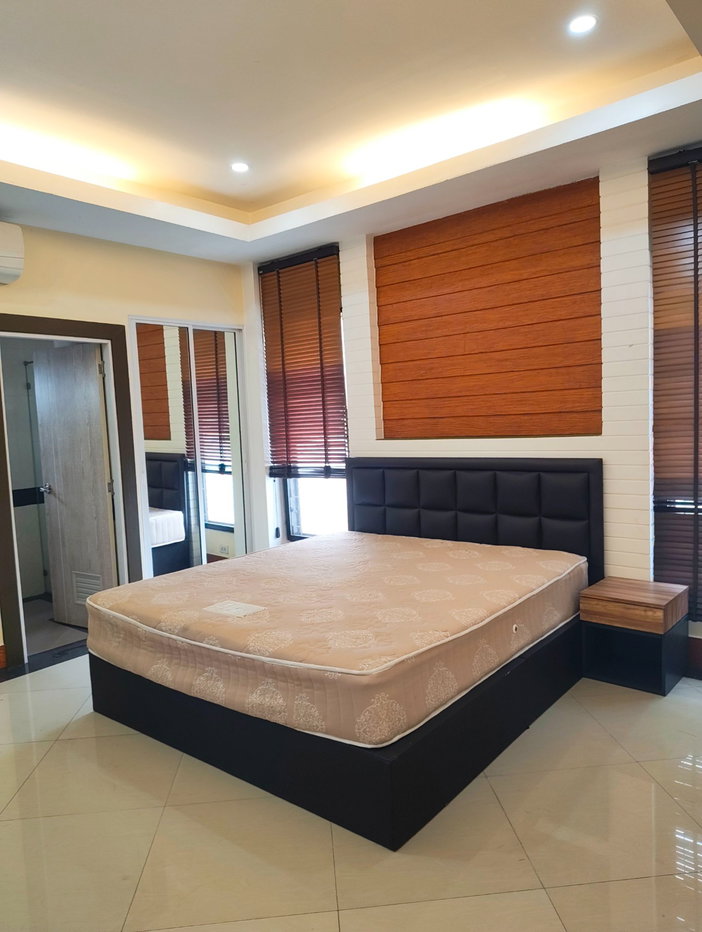 รูป ให้เช่า ทาวน์โฮม 3 ชั้น 4 ห้องนอน I ห้วยขวาง, กรุงเทพฯ - รูปที่ 21/24
