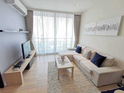 A030585 Eight Thonglor Residence
