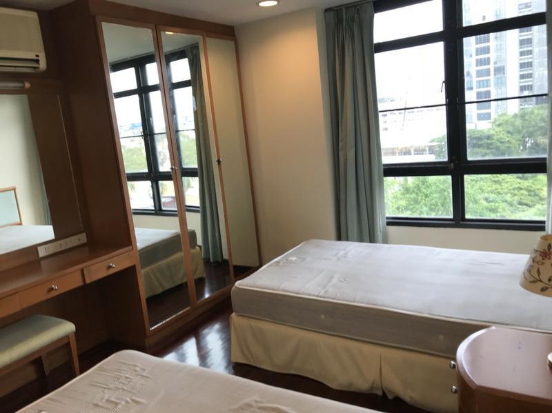 picture A030234 Baan Chan - 7/8