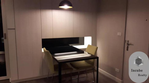 A032862 The Room sukhumvit 40