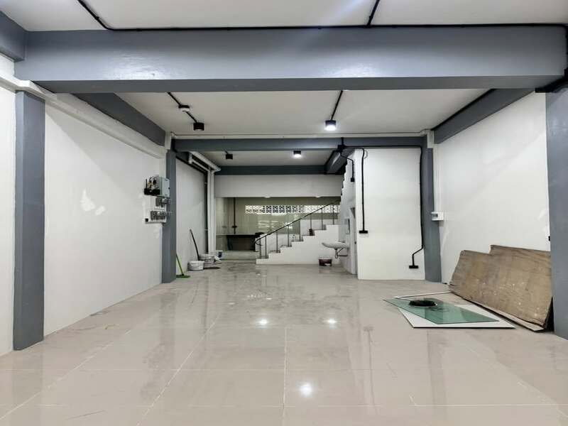 รูป Jomtien Commercial Building for Sale 5 Storey Near Beach - รูปที่ 2/12