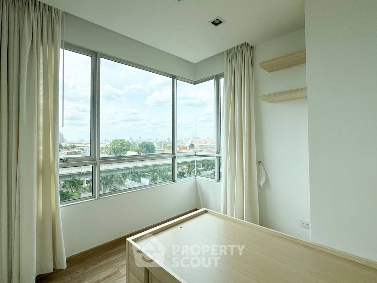 รูป คอนโด 2-ห้องนอน ที่ เดอะ รูม สาทร-ตากสิน ใกล้ BTS โพธิ์นิมิตร (ID 2831000) - รูปที่ 9/14