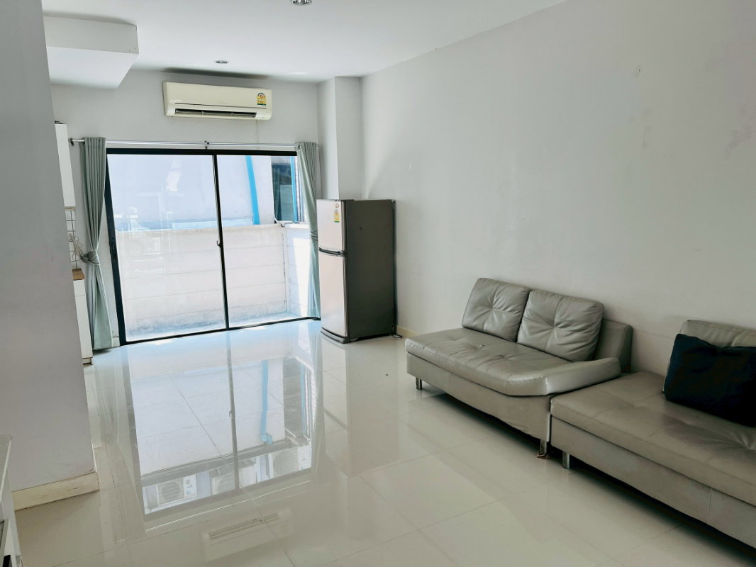 picture RENT Muang Klang Village, Wacharaphon - 37/99