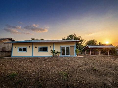LAND 294 Sq.w. Chiang Kham Phayao for 1.9M
