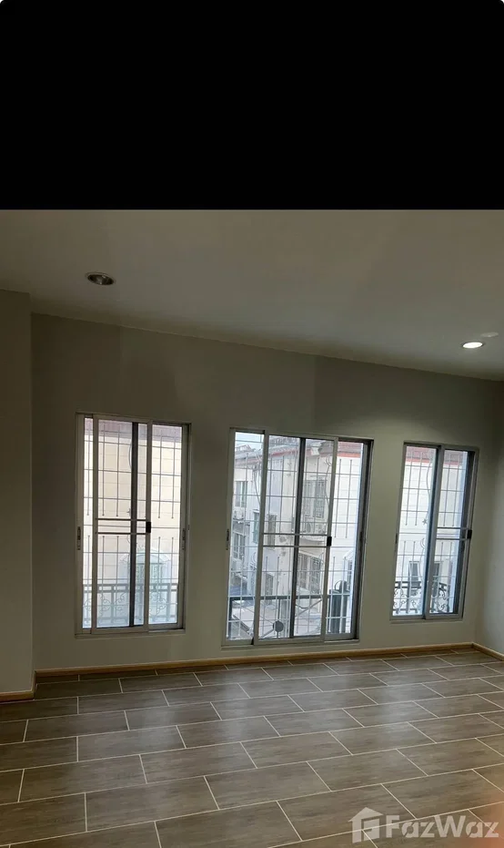 รูป ขาย ทาวน์เฮ้าส์ 3 ห้องนอน ในโครงการ บ้านกลางเมือง เดอะรอยัล โมนาโค 6211840 - รูปที่ 3/9