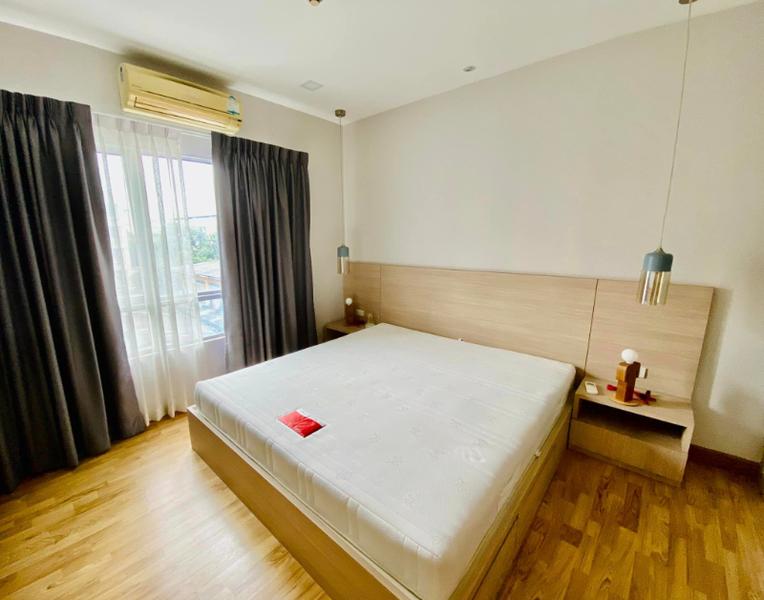 picture A032841 The Room Ratchada Ladprao - 1/8