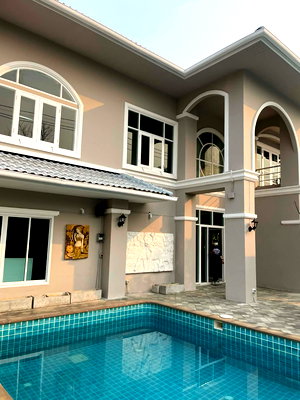 เช่าบ้านเดี่ยว เชียงใหม่ : 🏡 ให้เช่าพูลวิลล่า รีโนเวทใหม่ ในโครงการคุณภาพ เดินทางสะดวก ใกล้แยกรวมโชค พร้อมเฟอร์นิเจอร์ครบชุด ทำเลดีมาก