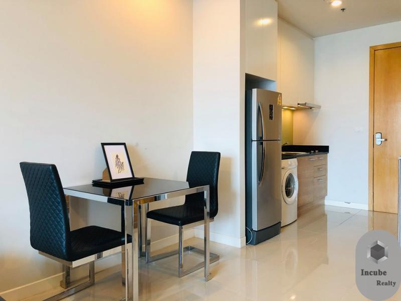 picture A030478 Circle Condominium - 4/6