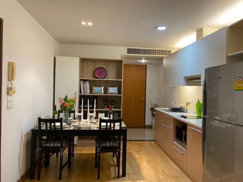 picture A031835 Residence 52 Condominium - 1/8