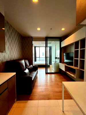 Condos for rent Sukumvit 13 : A030740 HYDE sukhumvit 13