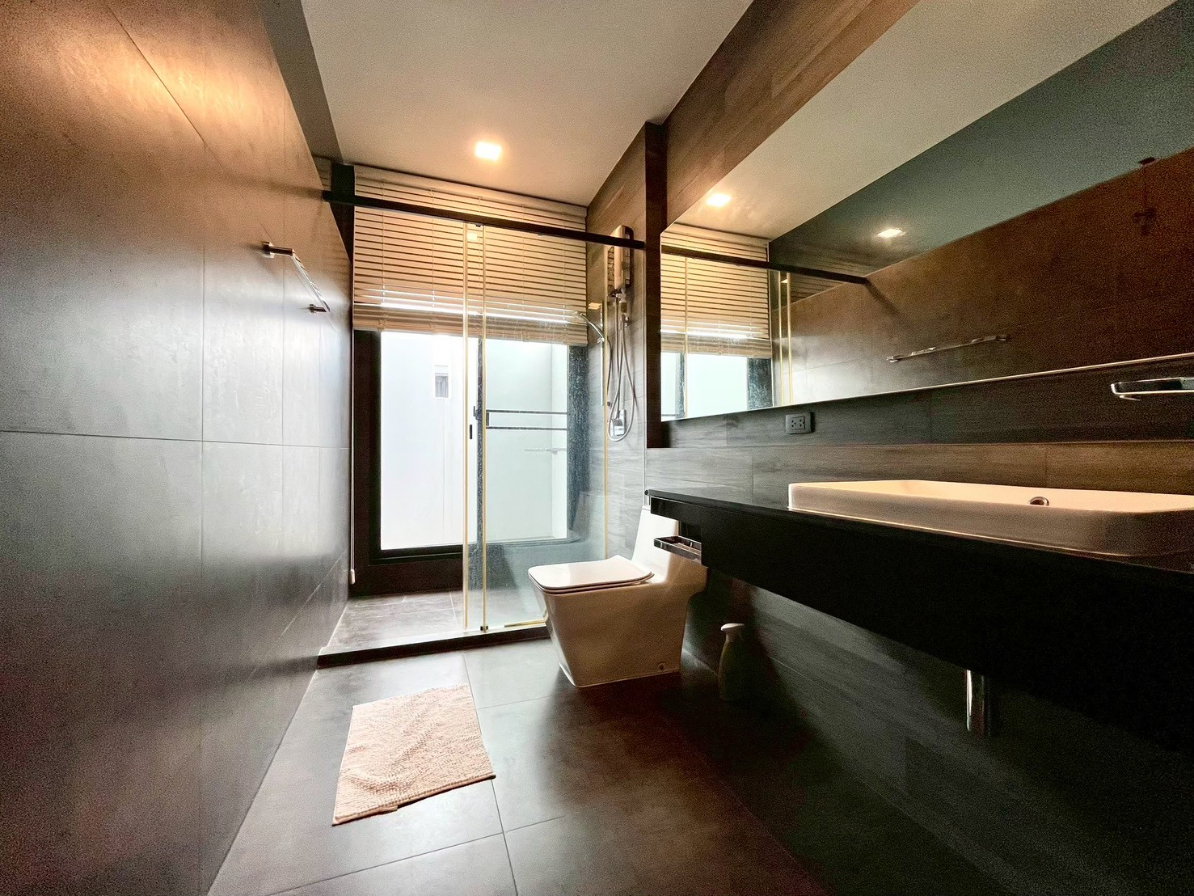 รูป ขาย เช่าบ้านเดี่ยว VIVE บางนา-กม.7 Modern Luxury พร้อมเข้าอยู่ ทำเลดีใกล้รร.นานาชาติและ Mega บางนา  - รูปที่ 19/24