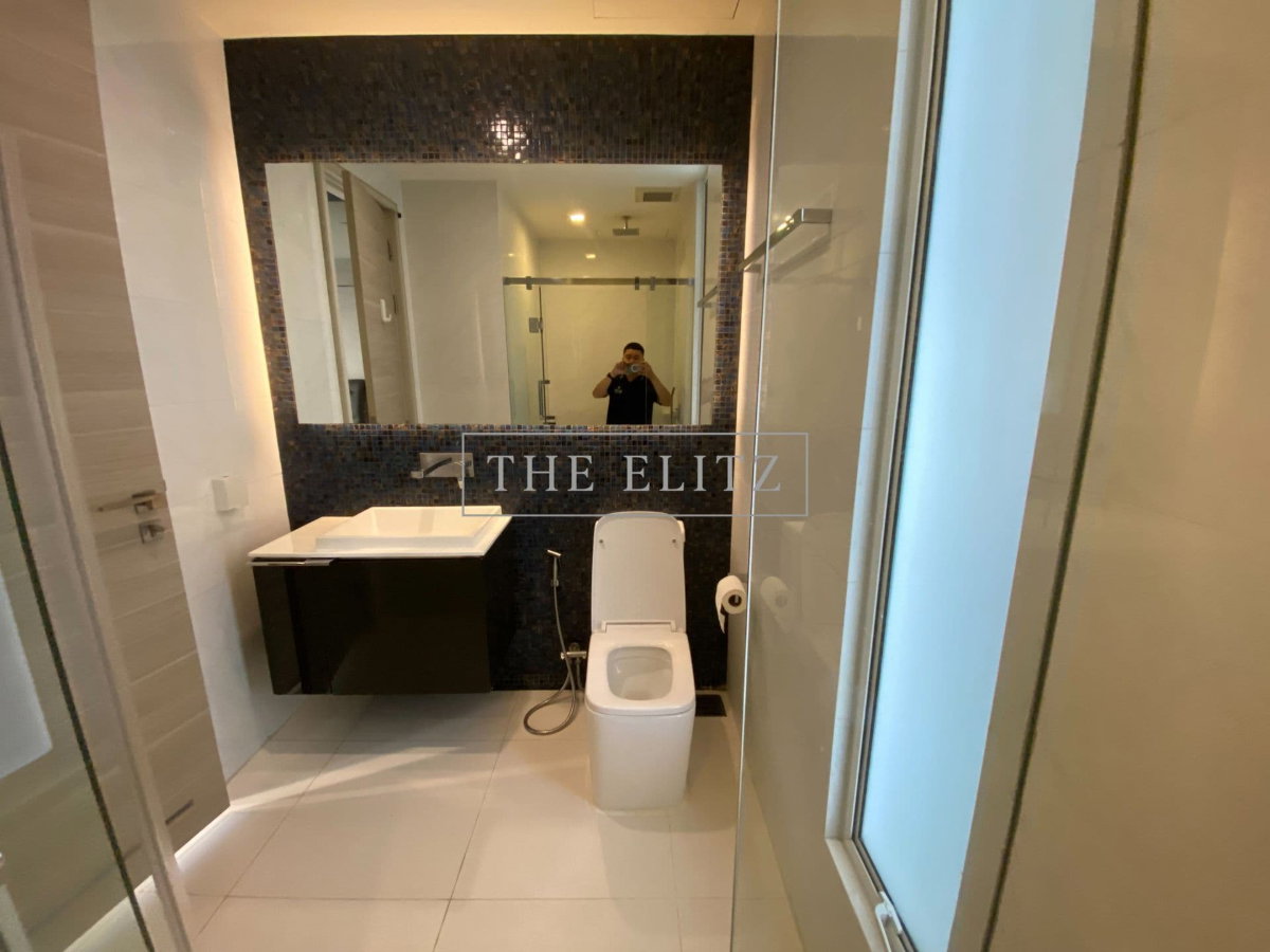 รูป ✨ โอเอซิสใจกลางเมือง The Room สาทร-ถนนปั้น คอนโดหรู บรรยากาศเงียบสงบ เป็นส่วนตัว 🌿 - รูปที่ 18/31