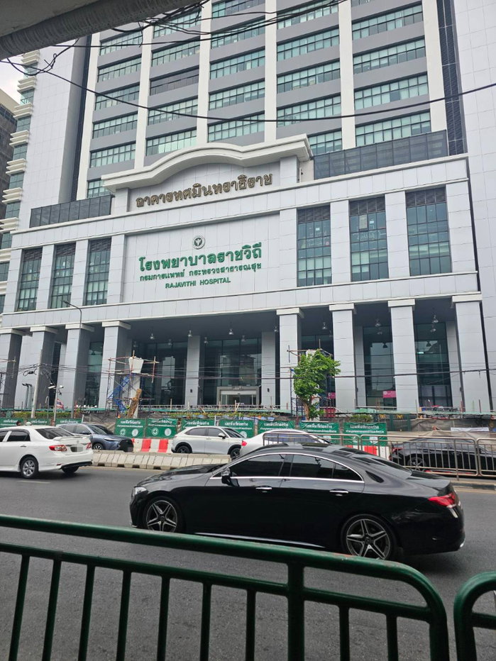 รูป ห้องขนาด 23 ตรม. ติดถนนราชวิถี ตรงข้ามรพ.ราชวิถี - รูปที่ 9/10