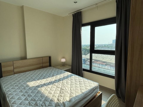 P-126081 Stunning City View! The Base Phetkasem Near MRT Phetkasem48 11,000 THB l Line Id: @easycondoplus l 099-229-6397