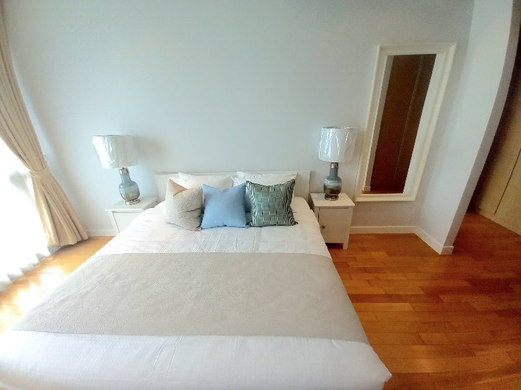 picture Beautiful Room, Stunning View — Walk to MRT/BTS! 🔥 - 9/20