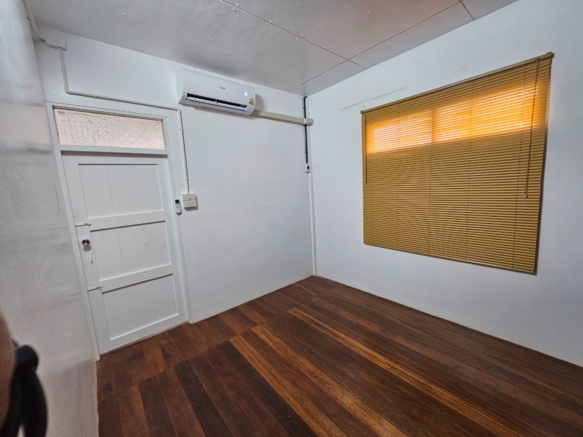 รูป บ้านให้เช่า248ซ.เพชรเกษม62/4ปากซ.ทางลงรถไฟฟ้าบางแคฝั่งลิฟท์ - รูปที่ 6/30