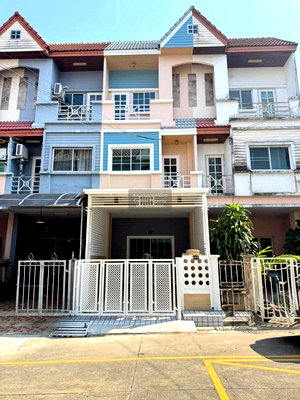 Townhouses for sale : For Sale Townhouse/Townhome  , Prinluck Navamin , newly renovated , Khlong Kum , Bung Kum , Bangkok , CX-123674 ✅ Live chat with us ADD LINE @connexproperty ✅