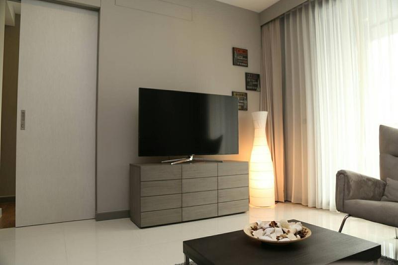 picture A031380 M Silom - 4/8