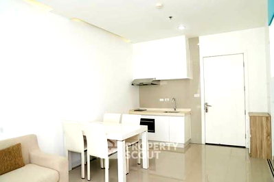 Condos for rent : High-Floor 1-BR 40 Sqm At T.c. Green Rama 9 near MRT Phra Ram 9 (ID 2831214)