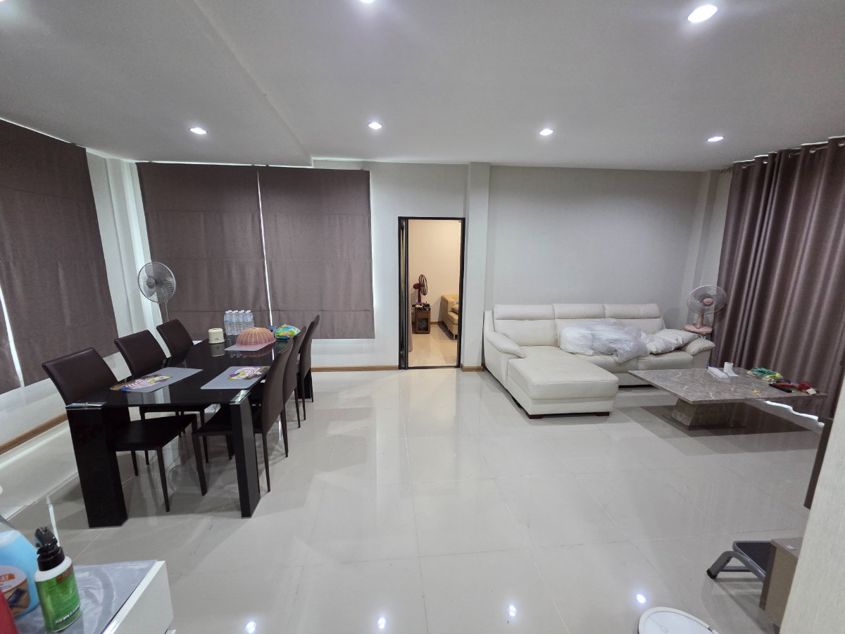 รูป ขายบ้านเดี่ยว หมู่บ้านเดอะพราวไรส์ พระราม 2-พันท้ายนรสิงห์ (ถนน Main หลักของโครงการ) - รูปที่ 2/18
