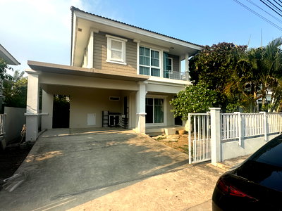 Houses for sale Samut Prakarn : Urgent Sale – Detached House at Villaggio Bangna, Bangna Garden Soi (ABAC Bangna Area), Bangna-Trad Road Km.26, Bang Bo, Bang Bo, Samut Prakan 10560