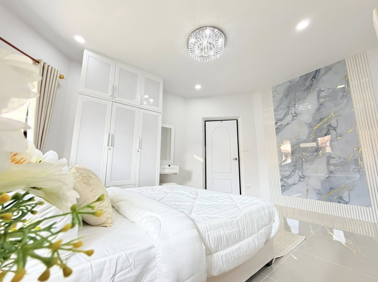รูป Detached House for Sale North Pattaya Near Sukhumvit - รูปที่ 14/17