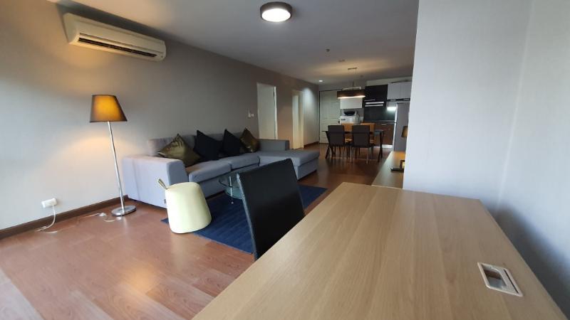 picture A031826 Regent Royal Place 1 - 3/8