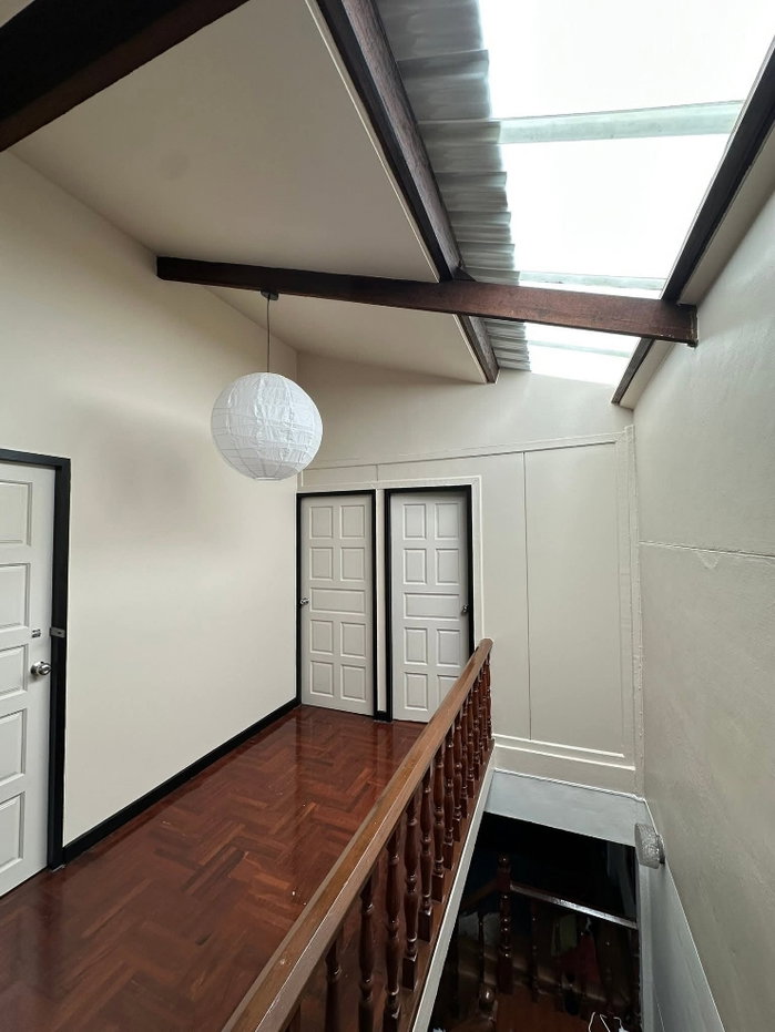 รูป บ้านหลังใหญ่ พื้นที่เยอะ อยู่สบาย เหมาะทั้งอยู่อาศัยและทำงานว รีโนเวทใหม่ ซอยเสรีไทย 57 บ้านเดี่ยว เนื้อที่ 100 ตร.วา - รูปที่ 15/20
