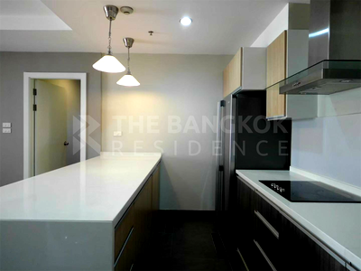 ขายคอนโด : บ้านสวนเพชร ใกล้ BTS สถานีพร้อมพงษ์ จองด่วน!! ยูนิตยอดฮิตหายาก