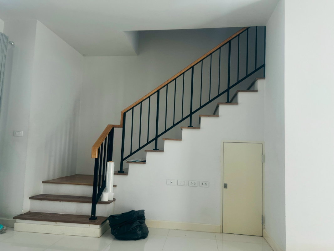 picture RENT Muang Klang Village, Wacharaphon - 75/99