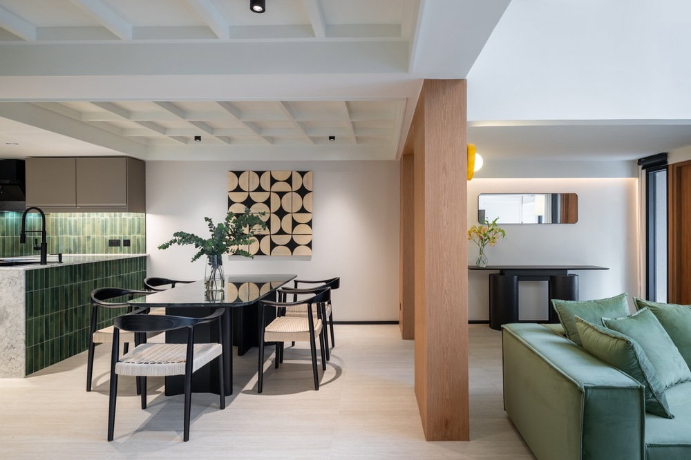 รูป ขาย -เช่าระยะยาว - ระยะสั้น ! ทาวน์เฮ้าส์ ! Code C20250600019..Townhouse in Phromphong, 3 ห้องนอน, 4 ห้องน้ำ, 4 ชั้น, แต่งครบ,  ราคาพิเศษ!!📣 - รูปที่ 40/57