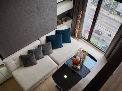 A030468 Chewathai Residence Asoke